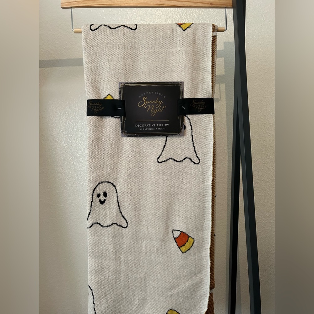 Spooky Night Ghost Halloween Throw Blanket